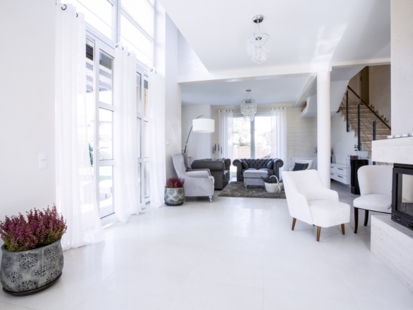 Contemporary apartment