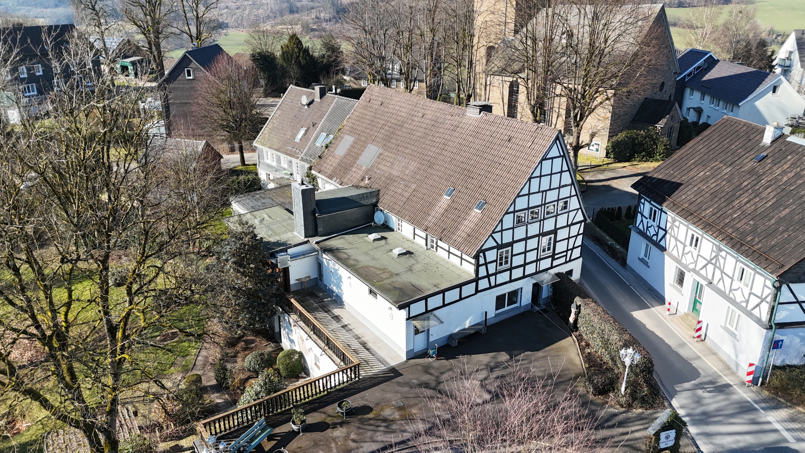 default Historisches Baudenkmal und Freiflächen zur gewerblichen oder privaten Nutzung