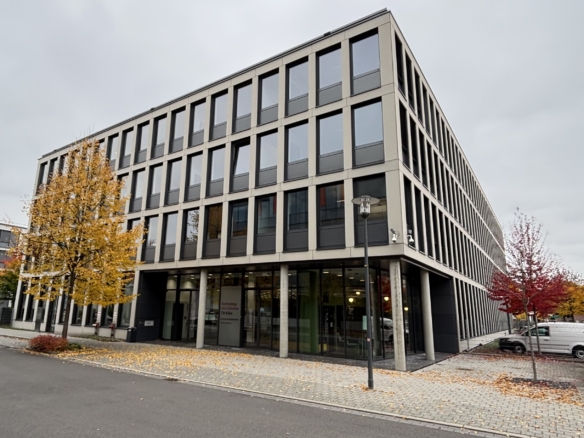 Moderne, lichtdurchflutete Büroräume in bester Innenstadtlage